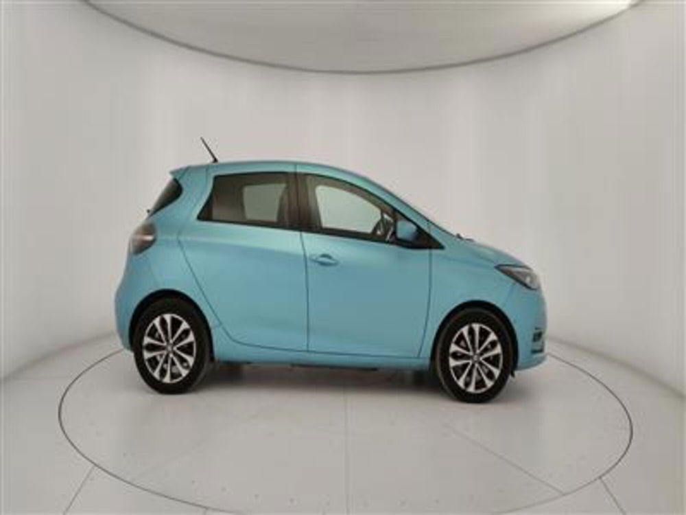 Renault Zoe usata a Bari (9)