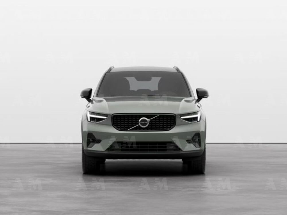 Volvo XC40 nuova a Modena (7)