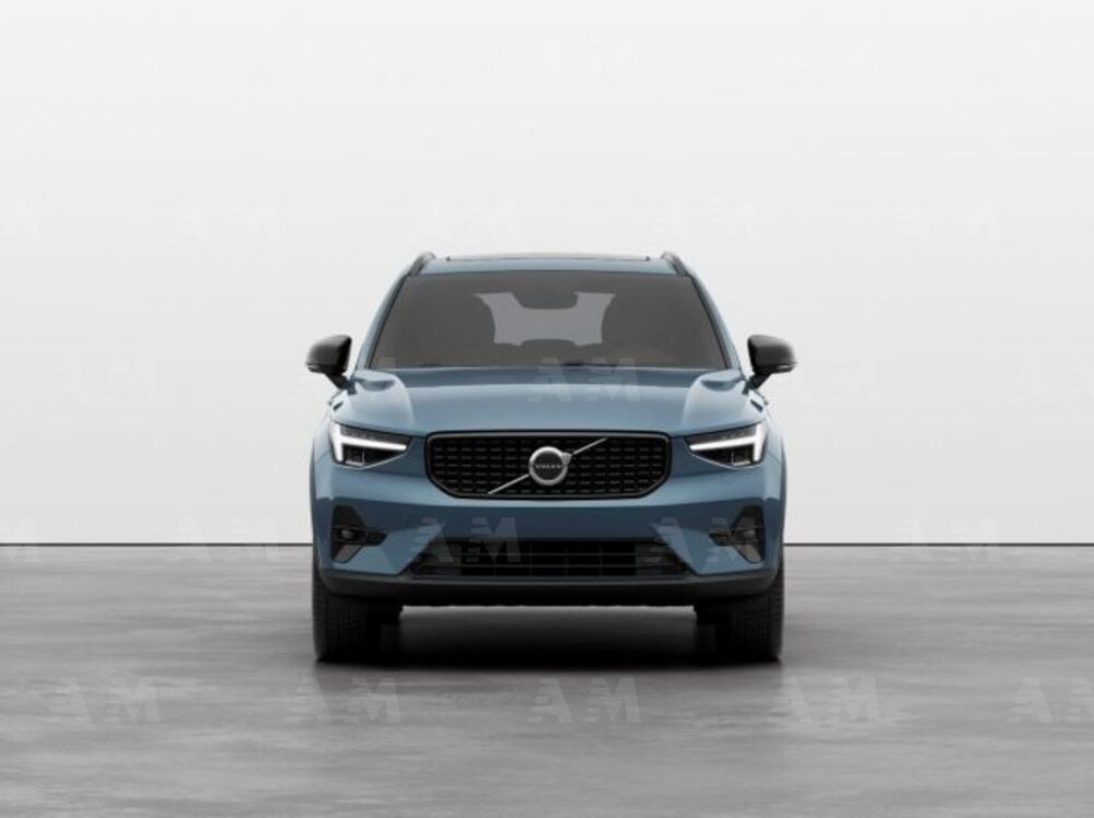 Volvo XC40 nuova a Modena (7)