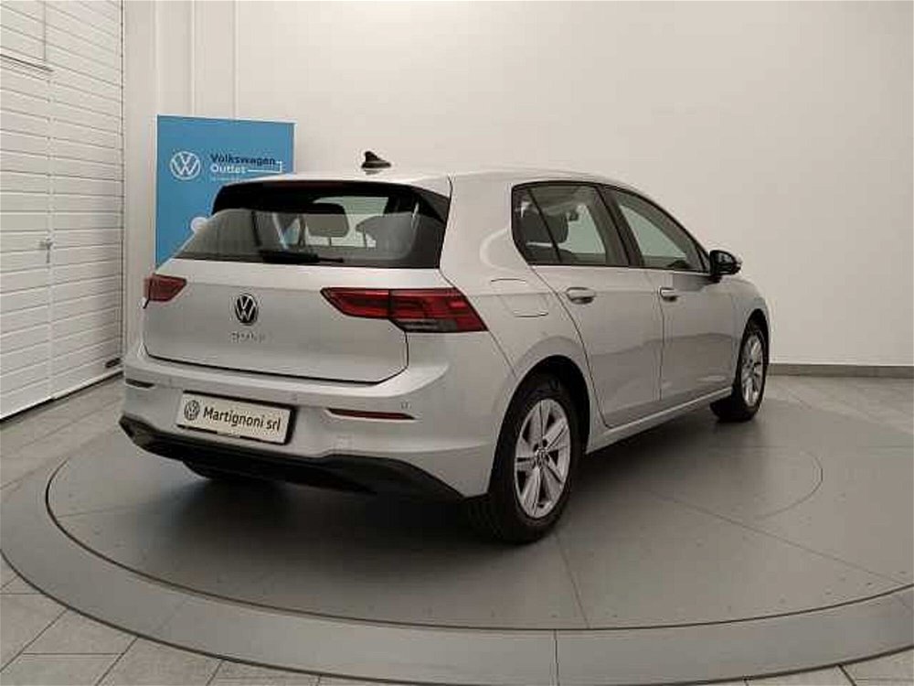 Volkswagen Golf 1.0 eTSI EVO DSG Life del 2021 usata a Busto Arsizio (4)