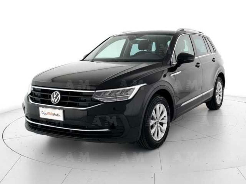 Volkswagen Tiguan 2.0 TDI 150 CV SCR DSG Life del 2021 usata a Padova