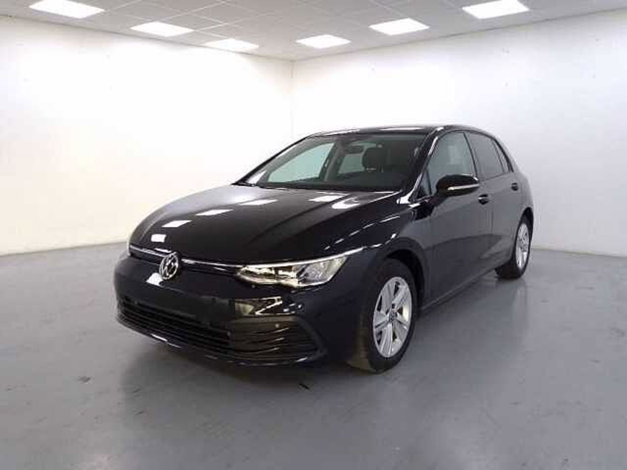 Volkswagen Golf 2.0 tdi Life 150cv dsg del 2020 usata a Cuneo