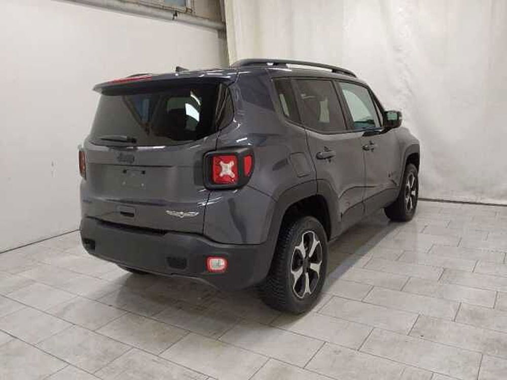 Jeep Renegade nuova a Cuneo (4)