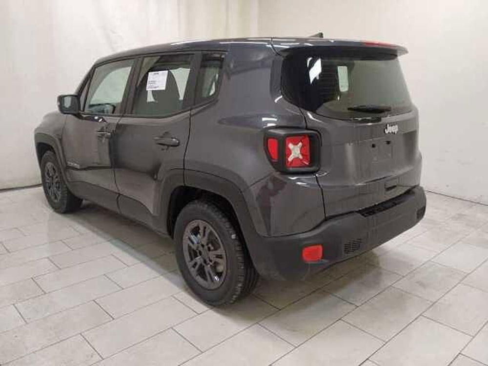 Jeep Renegade nuova a Cuneo (2)