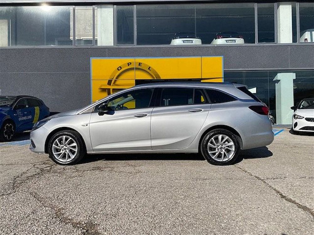Opel Astra Station Wagon 1.5 CDTI 122 CV S&S Sports Business Elegance  del 2021 usata a Fano (4)