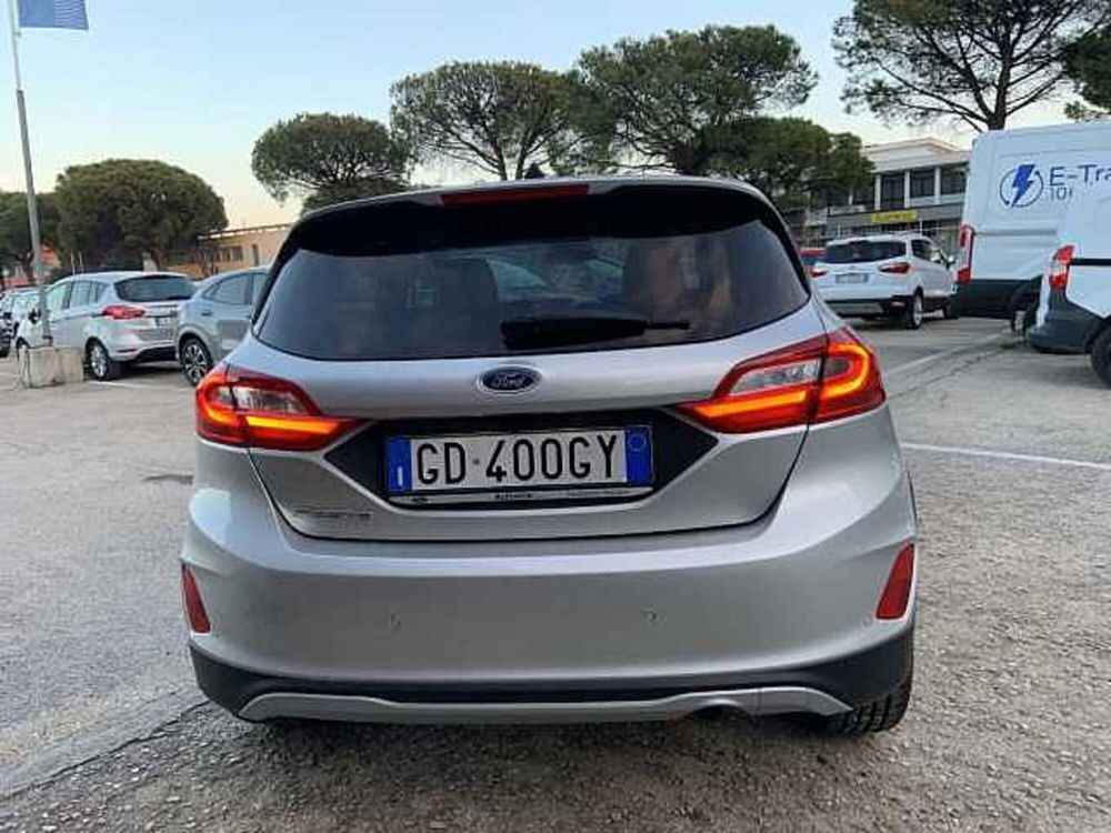Ford Fiesta nuova a Pescara (13)
