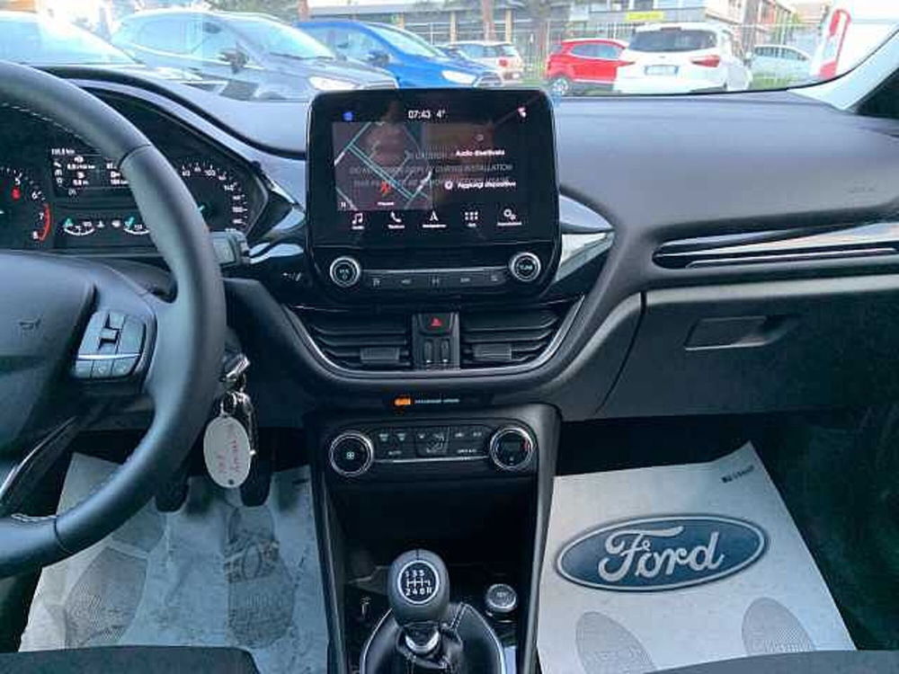 Ford Fiesta nuova a Pescara (7)