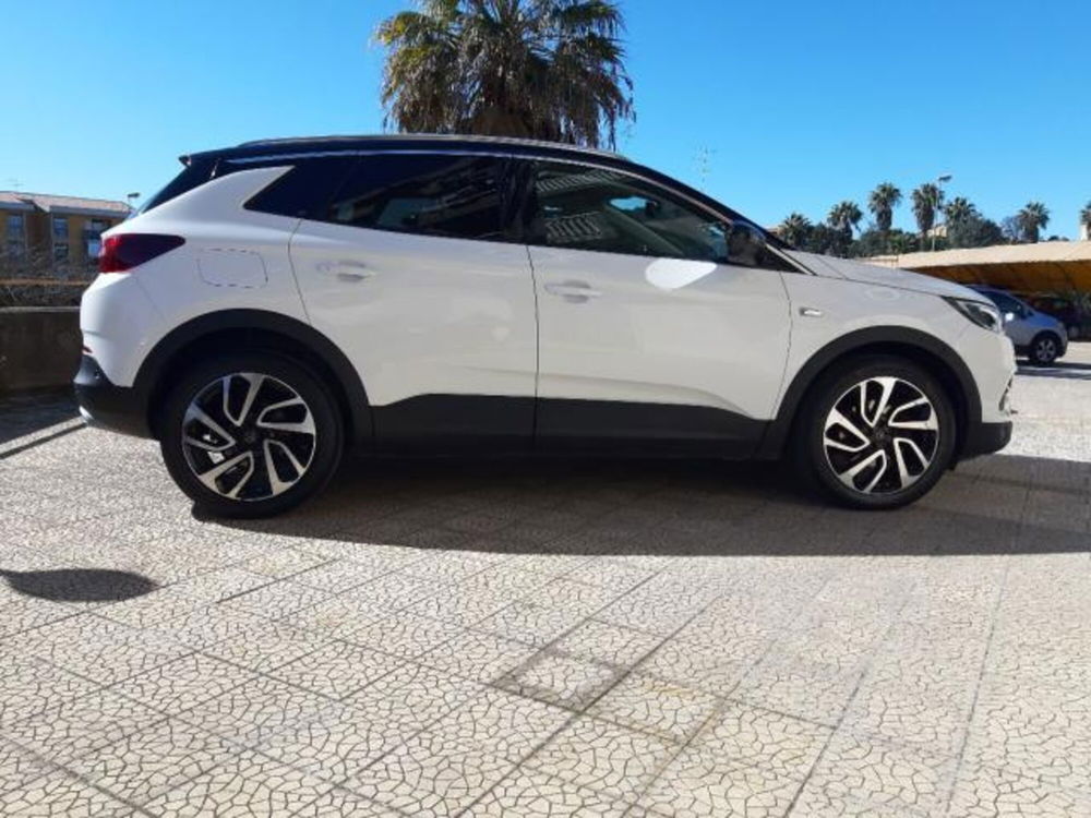 Opel Grandland X usata a Catania (6)