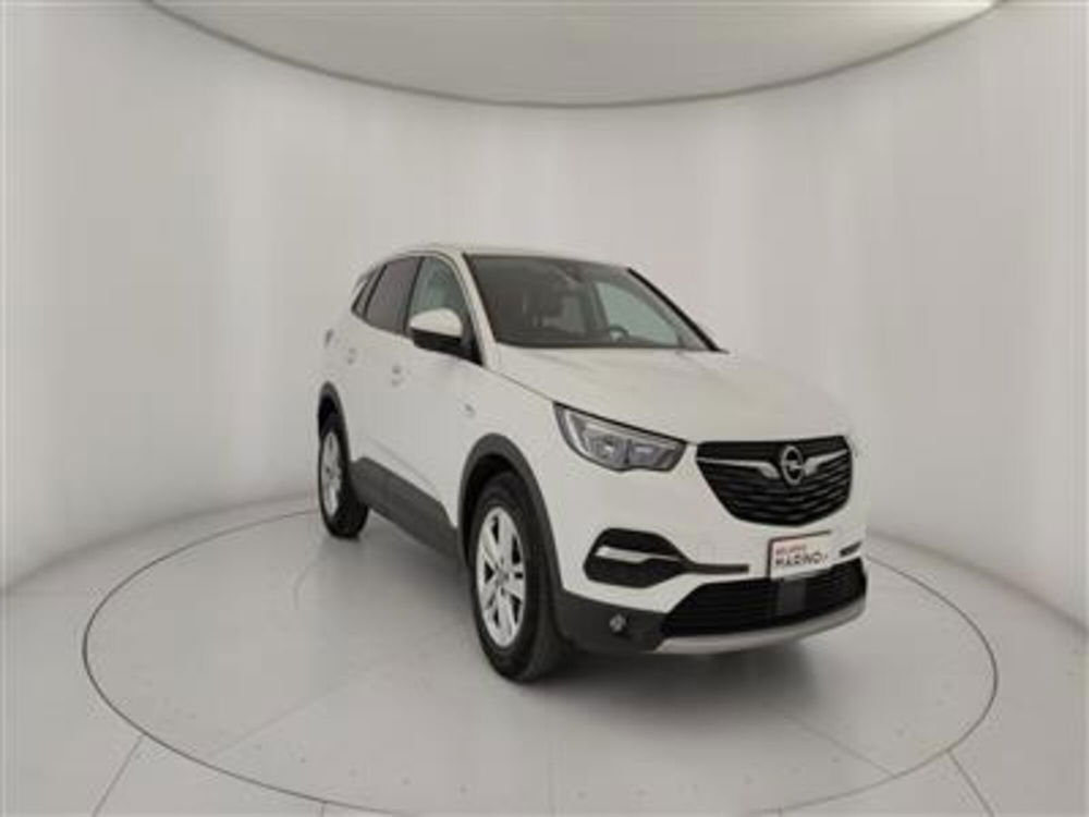 Opel Grandland X usata a Bari (11)