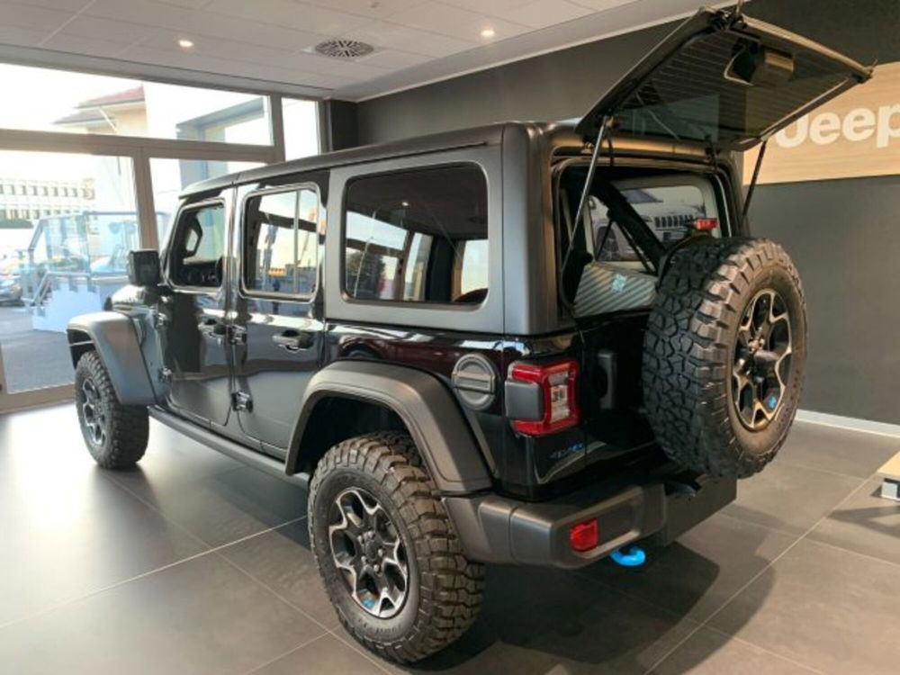 Jeep Wrangler Unlimited nuova a Torino (3)