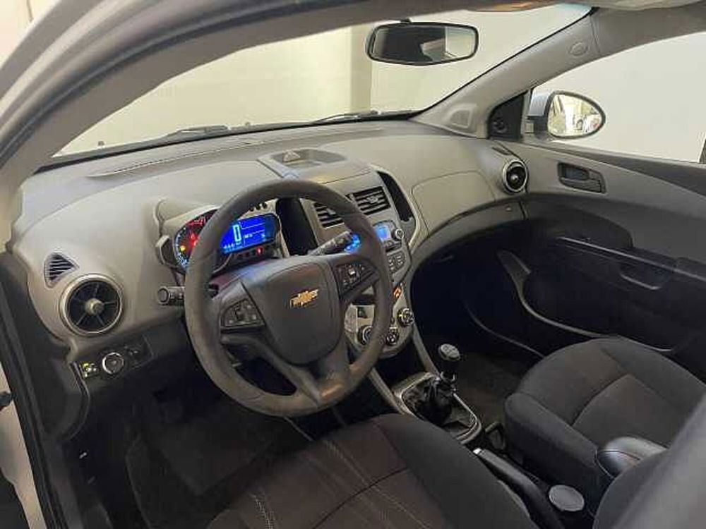 Chevrolet Aveo usata a Napoli (11)