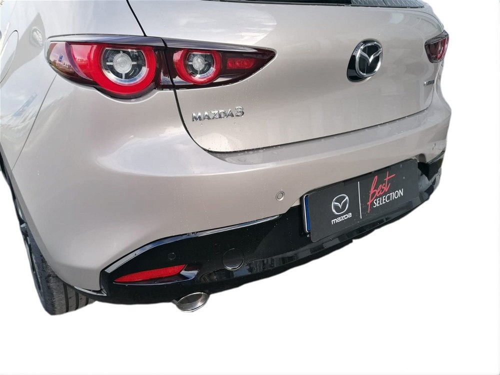Mazda Mazda3 Sedan 4p 2.0 m-hybrid Exclusive Line Design 186cv del 2023 usata a Sora (4)