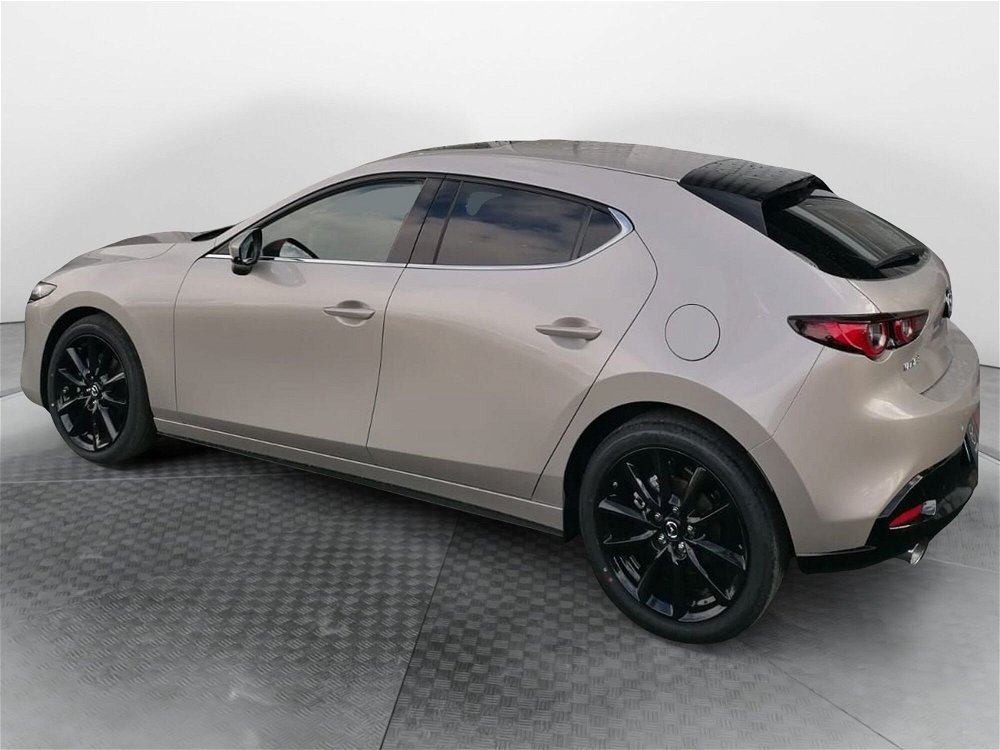 Mazda Mazda3 Sedan 4p 2.0 m-hybrid Exclusive Line Design 186cv del 2023 usata a Sora (5)