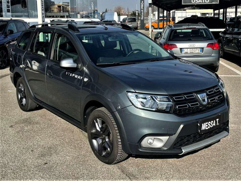 Dacia Logan MCV Stepway 1.5 dCi 8V 90CV Start&Stop del 2017 usata a Monza (2)