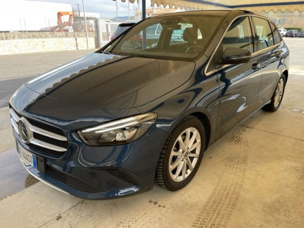 Mercedes-Benz Classe B 180 d Automatic Sport Plus  del 2019 usata a Rende