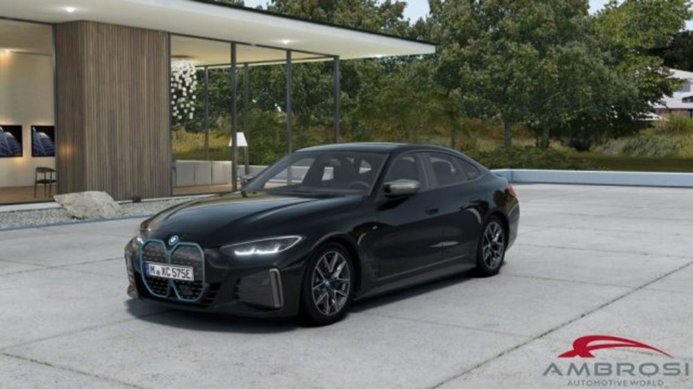 BMW i4 nuova a Perugia