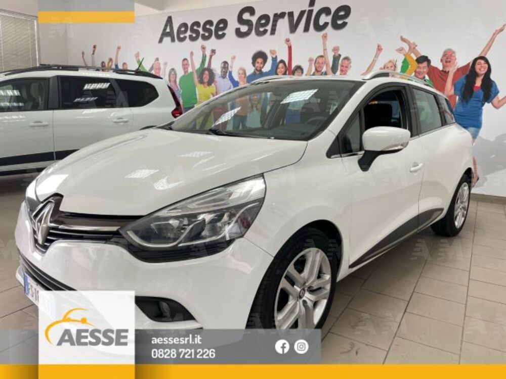 Renault Clio Sporter dCi 8V 75CV Start&amp;Stop Energy Zen  del 2018 usata a Capaccio