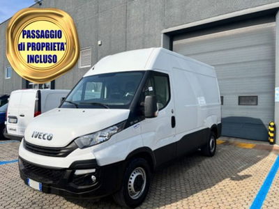 Iveco Daily Furgone 35S12V 2.3 HPT PLM-TM Furgone  del 2019 usata a Filago