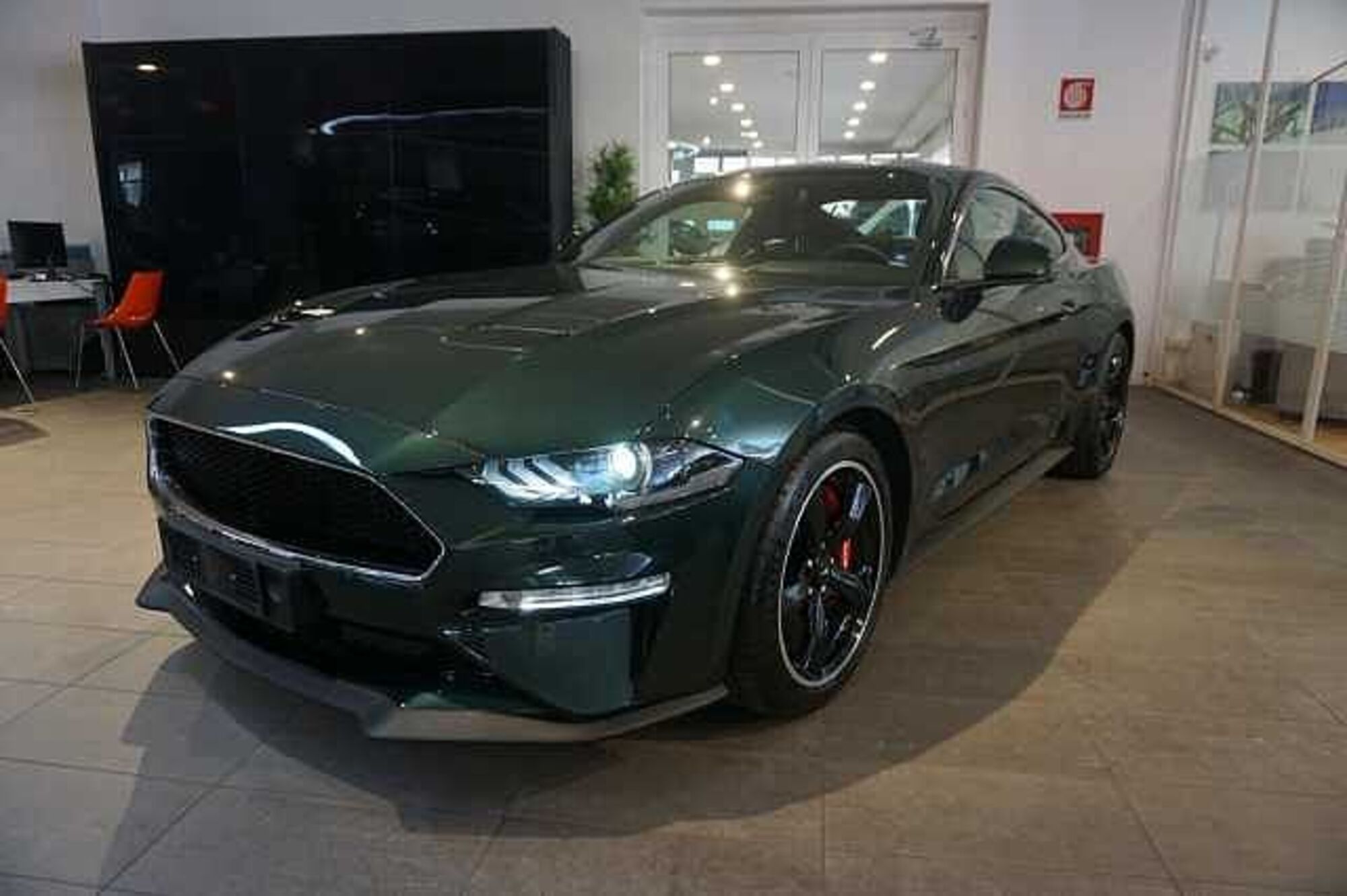 Ford Mustang Coup&eacute; Fastback 5.0 V8 TiVCT GT Bullitt  del 2021 usata a Bologna