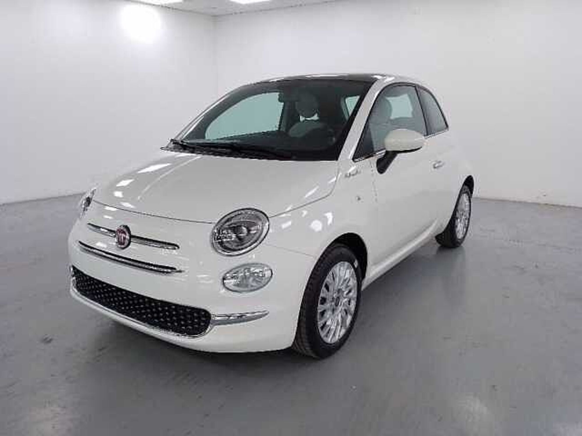 Fiat 500 1.0 hybrid Dolcevita 70cv nuova a Cuneo