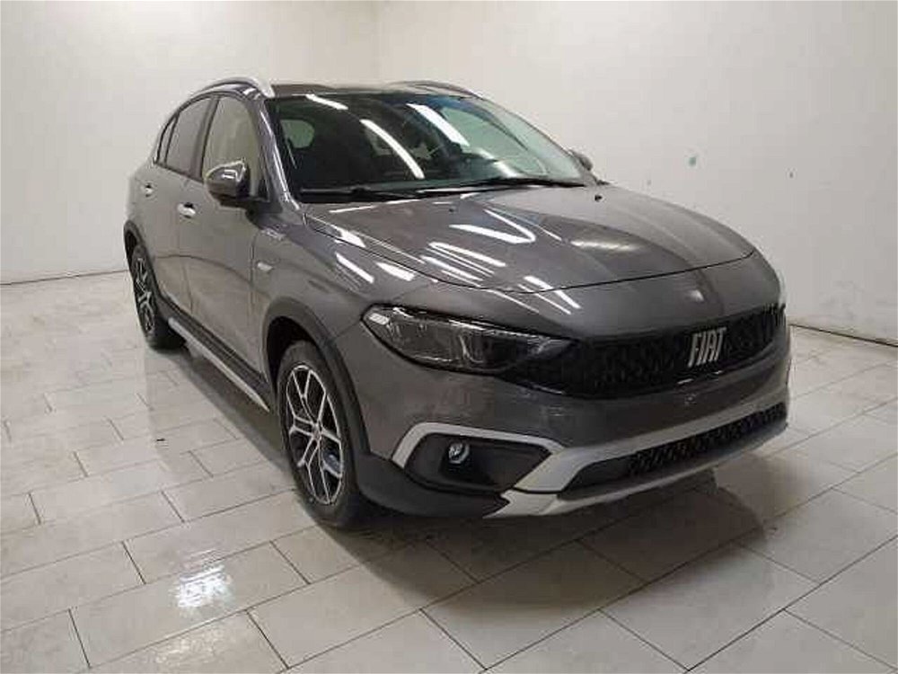 Fiat Tipo Tipo 5p 1.5 t4 hybrid Cross 130cv dct nuova a Cuneo (3)