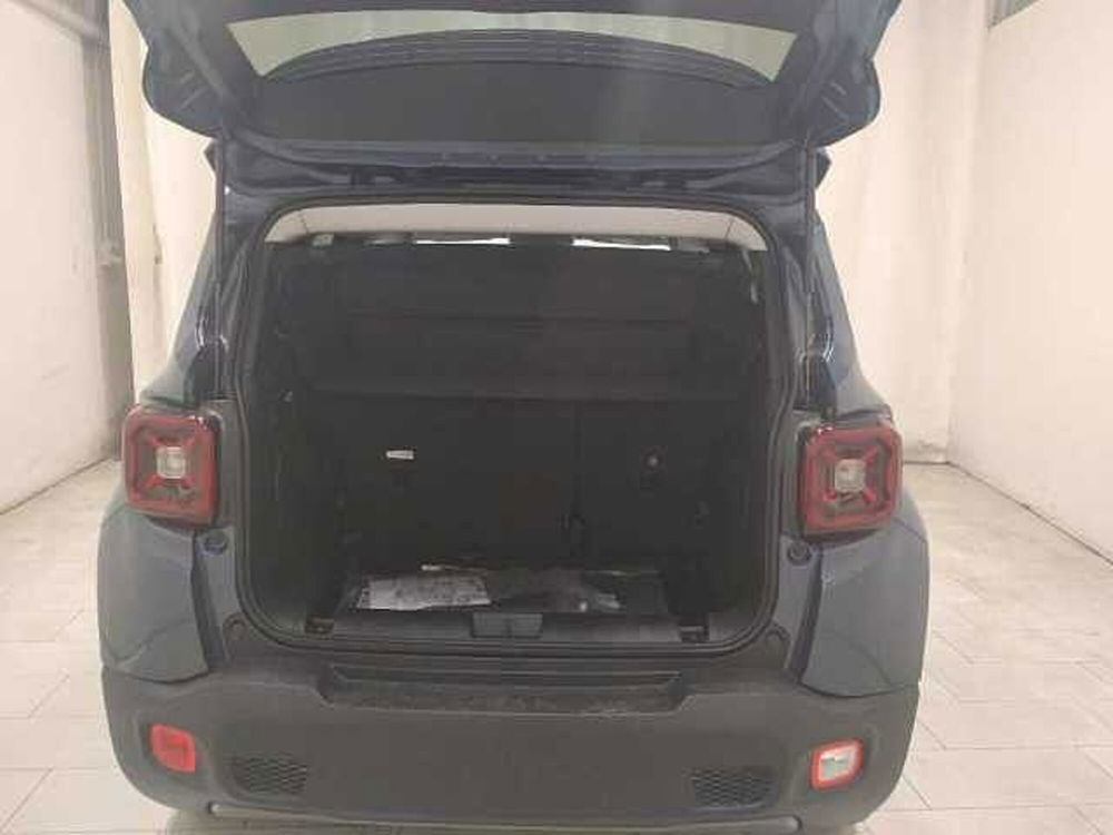 Jeep Renegade nuova a Cuneo (8)