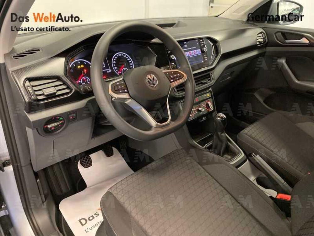 Volkswagen T-Cross usata a Sassari (7)