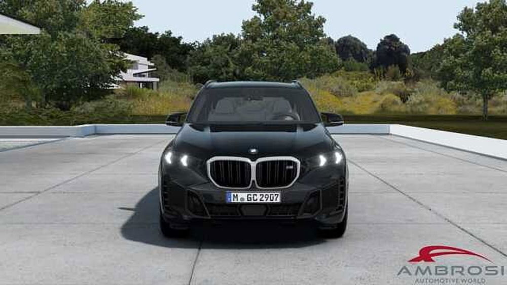 BMW X5 M60i 48V nuova a Viterbo (4)