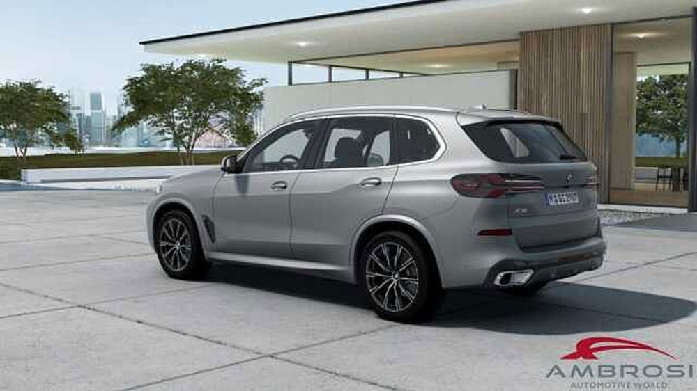 BMW X5 nuova a Viterbo (2)