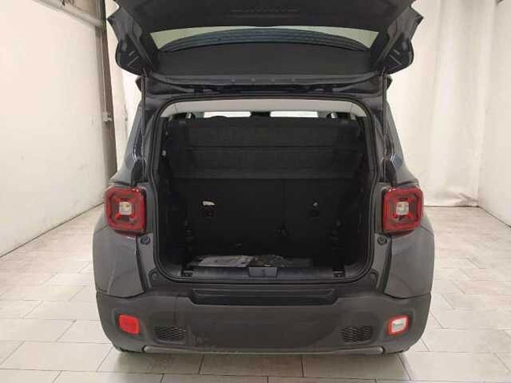 Jeep Renegade nuova a Cuneo (7)