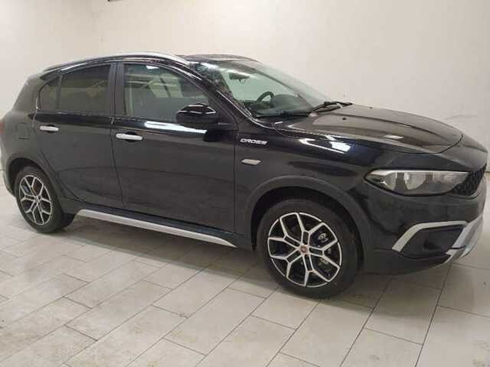 Fiat Tipo Tipo 5p 1.6 mjt Cross s&s 130cv nuova a Cuneo (3)