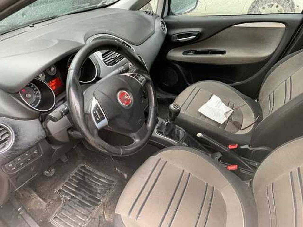 Fiat Punto Evo usata a Roma (13)