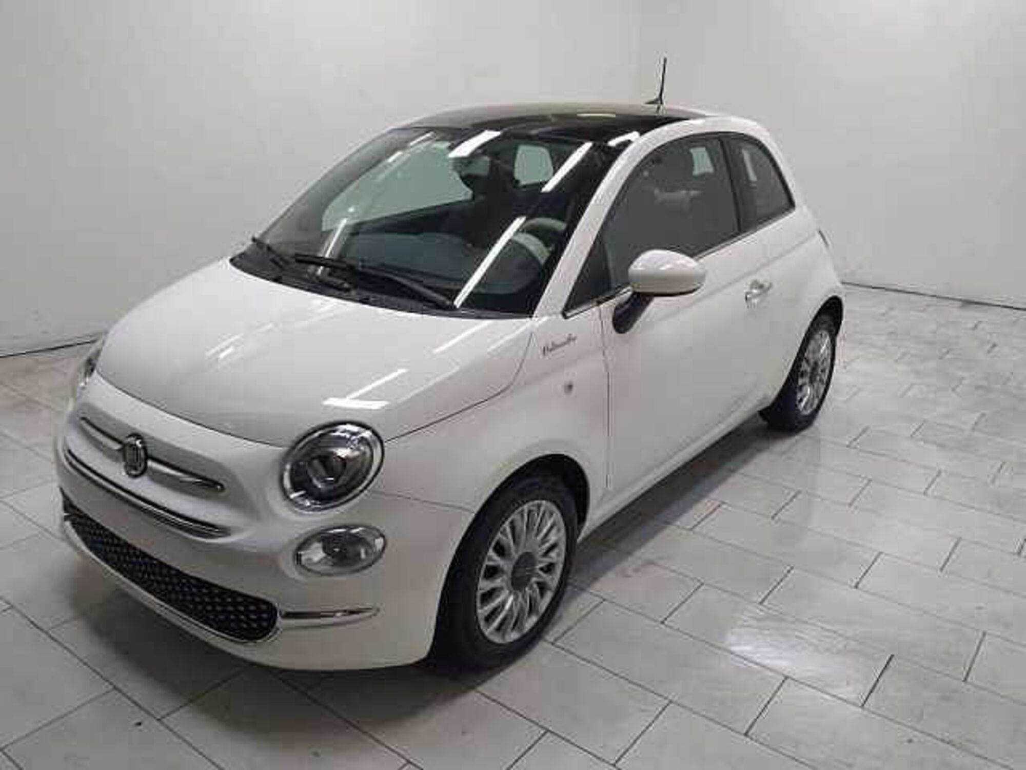 Fiat 500 1.0 hybrid Dolcevita 70cv del 2021 usata a Cuneo