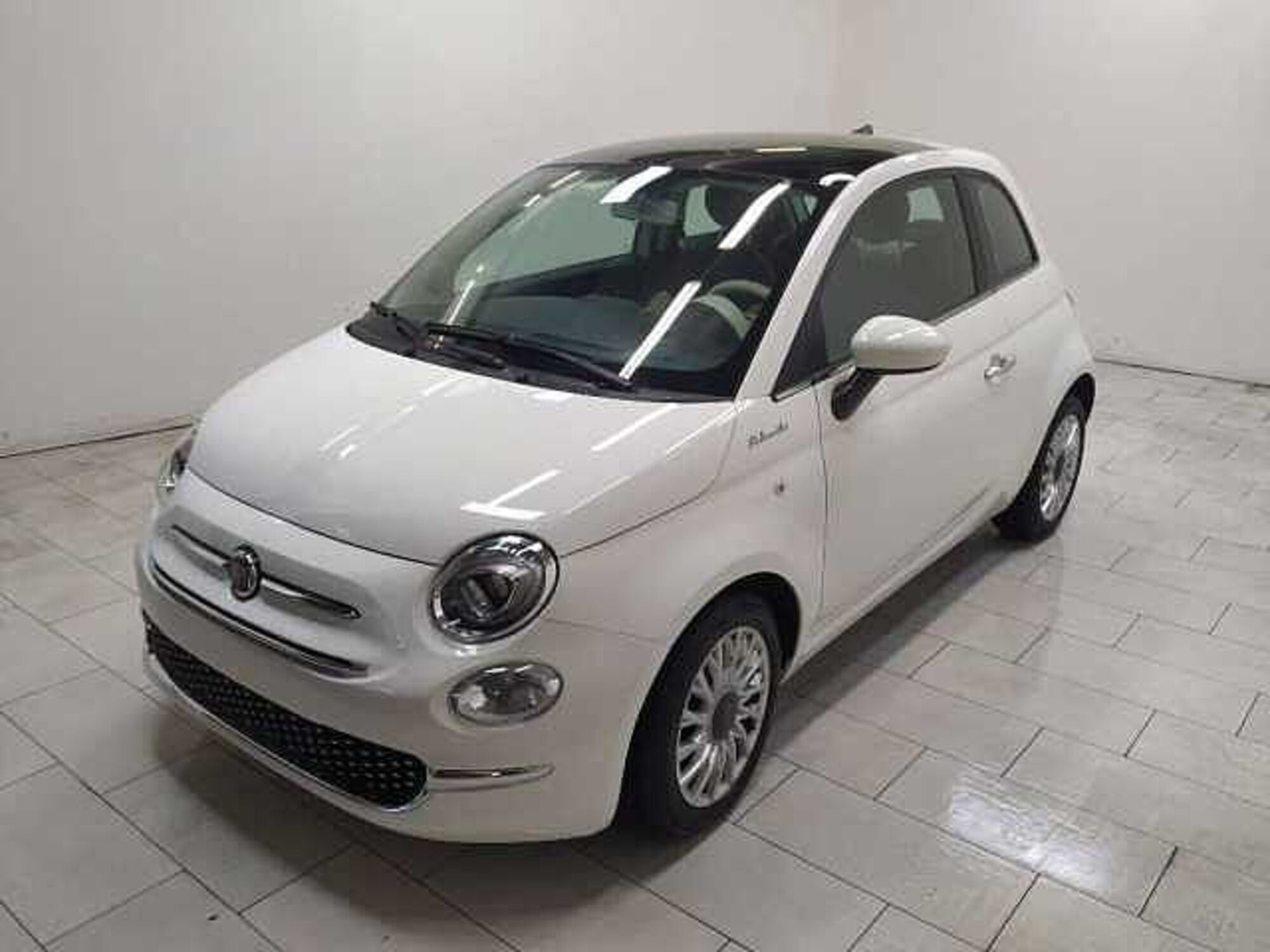 Fiat 500 1.0 hybrid Dolcevita 70cv del 2021 usata a Cuneo