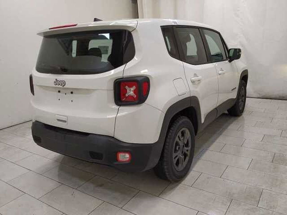 Jeep Renegade nuova a Cuneo (4)