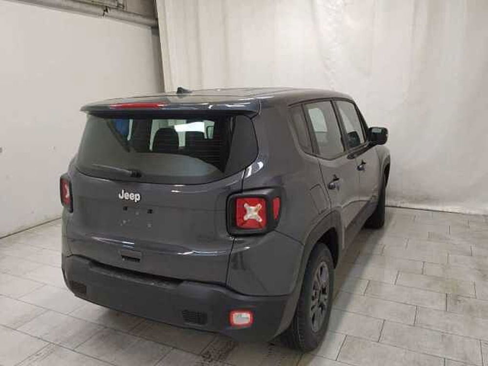 Jeep Renegade nuova a Cuneo (4)