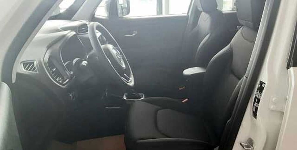 Jeep Renegade nuova a Ancona (10)