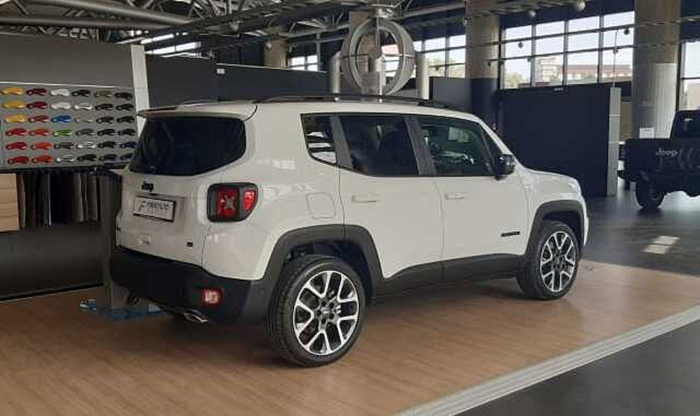 Jeep Renegade nuova a Ancona (6)