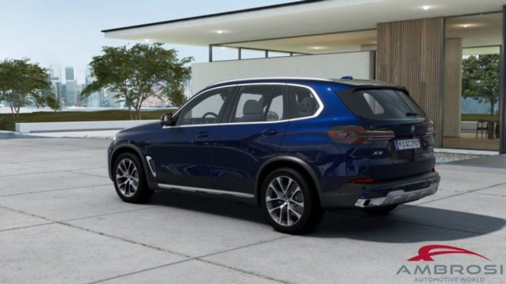 BMW X5 xDrive50e nuova a Corciano (2)