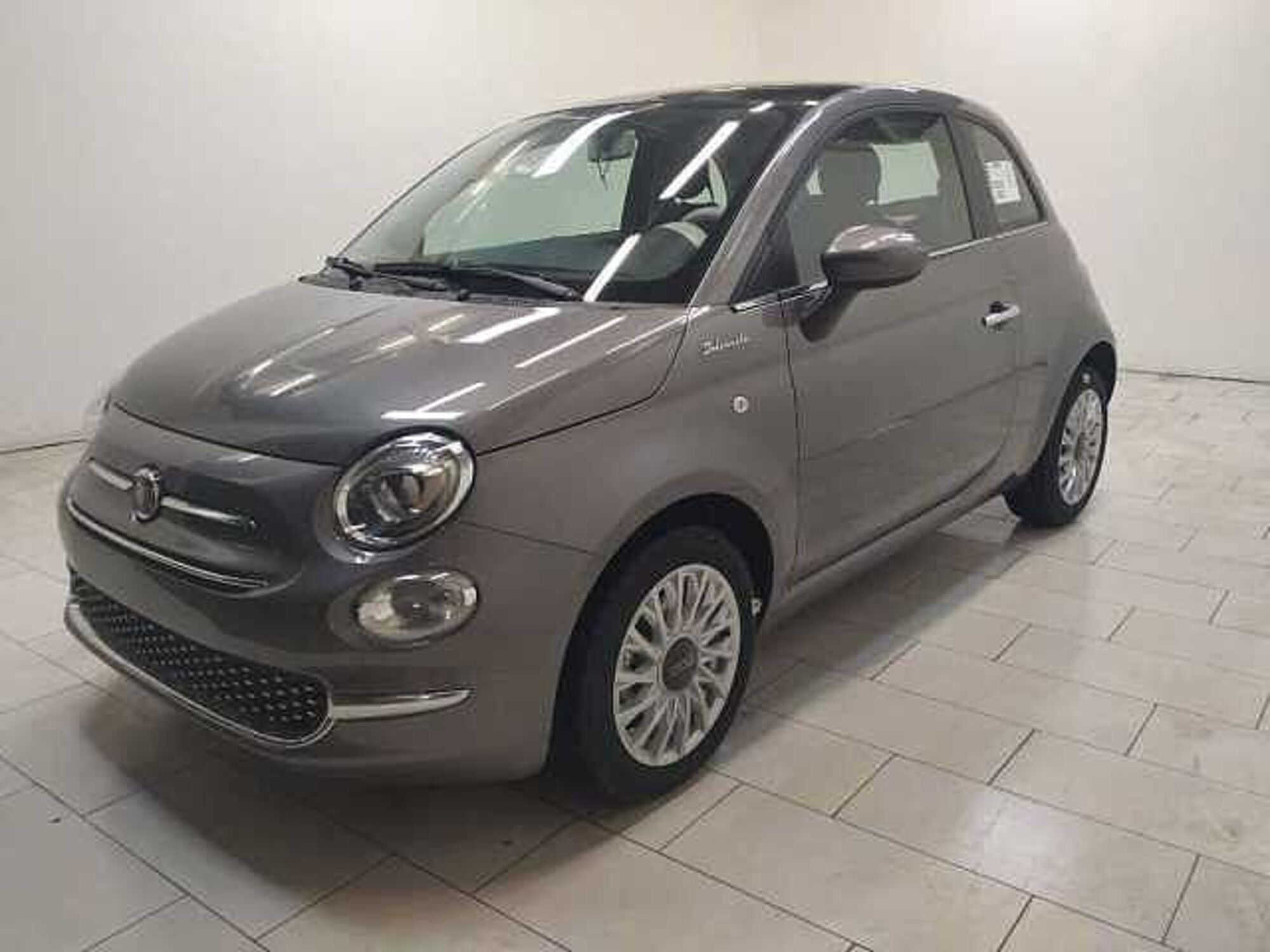 Fiat 500 1.0 hybrid Dolcevita 70cv nuova a Cuneo