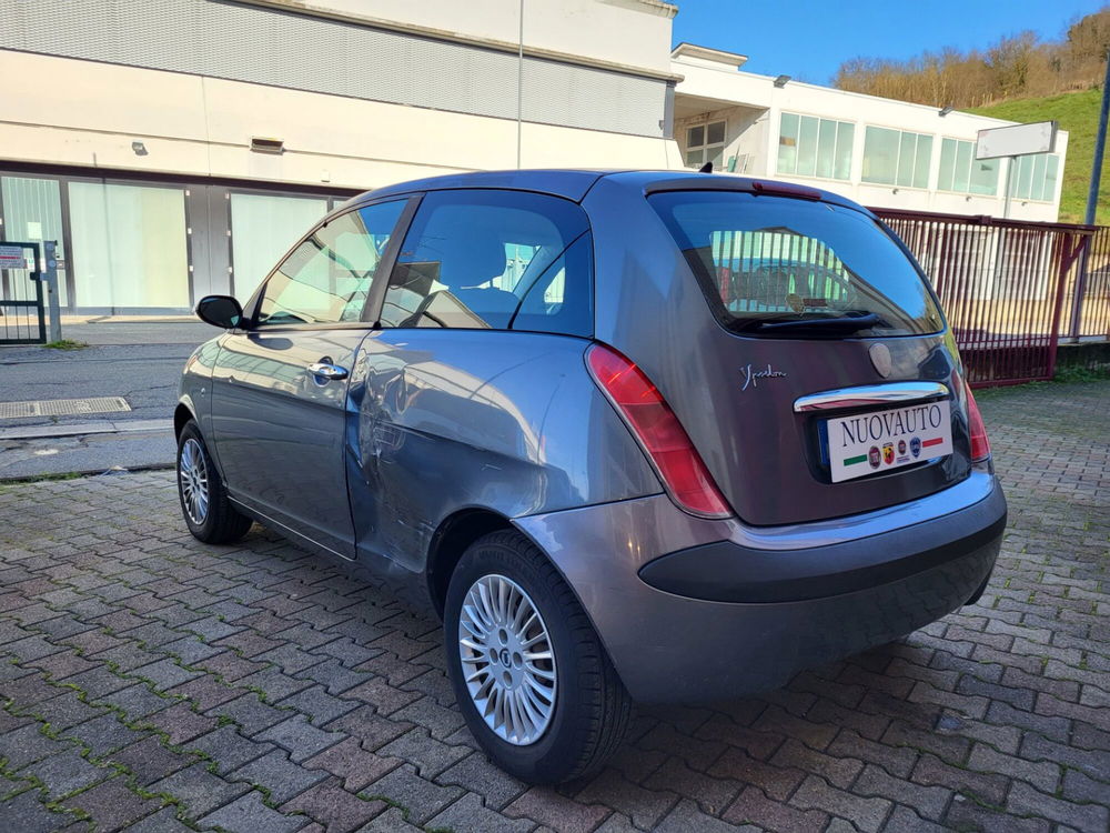 Lancia Ypsilon usata a Arezzo (6)