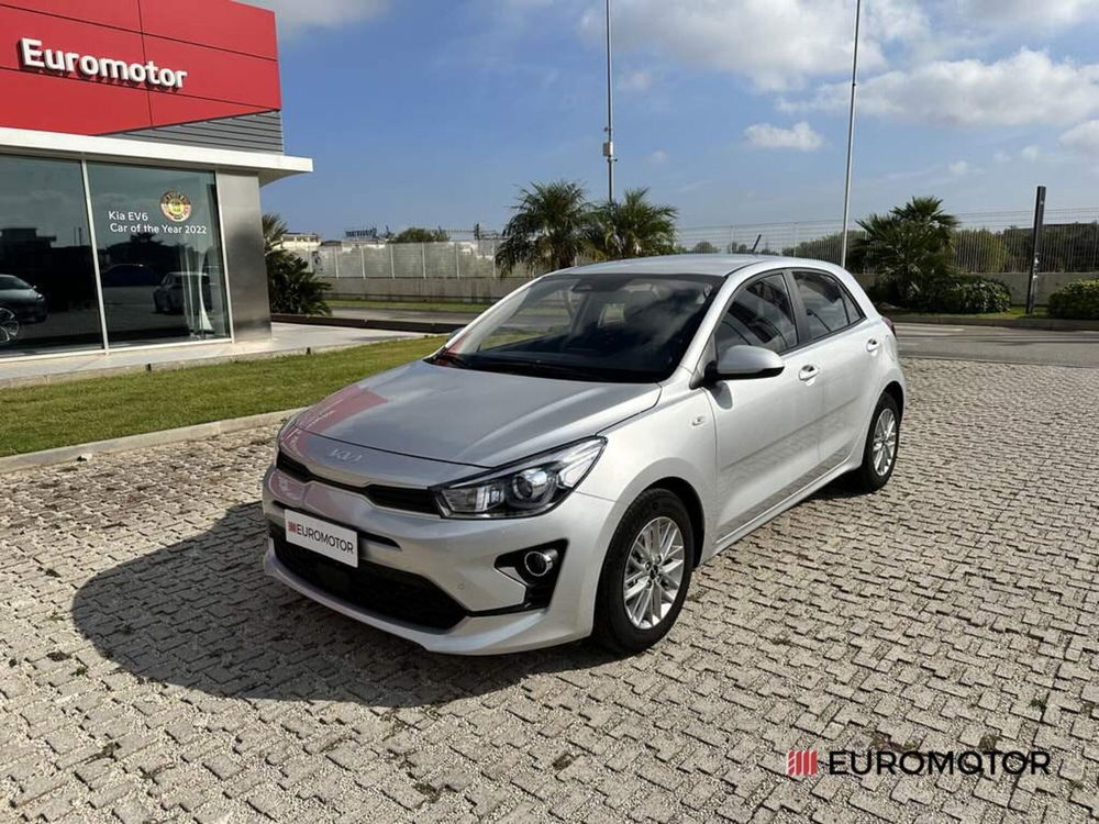 Kia Rio usata a Bari