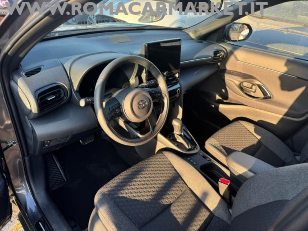 Toyota Yaris Cross nuova a Roma (8)