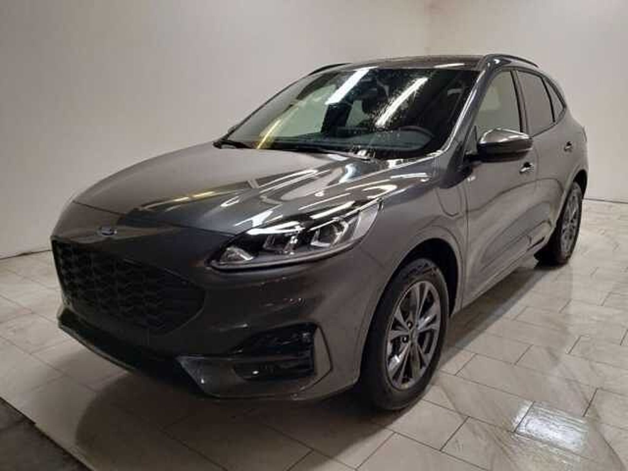 Ford Kuga 2.5 Plug In Hybrid 225 CV CVT 2WD ST-Line  del 2022 usata a Cuneo