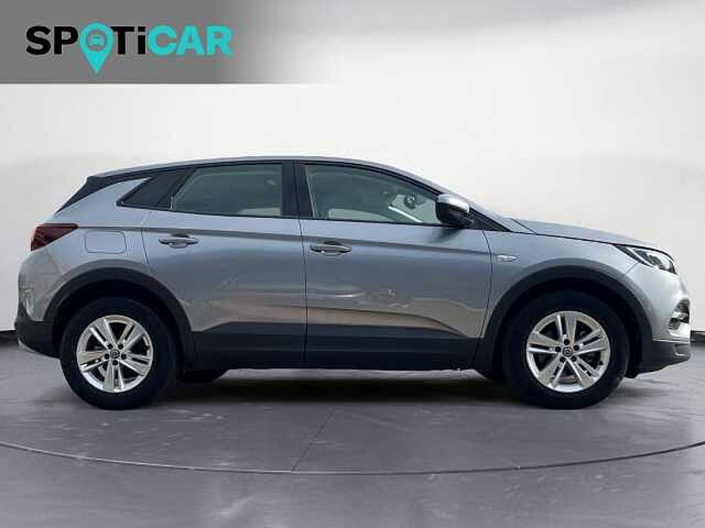 Opel Grandland X usata a Treviso (4)