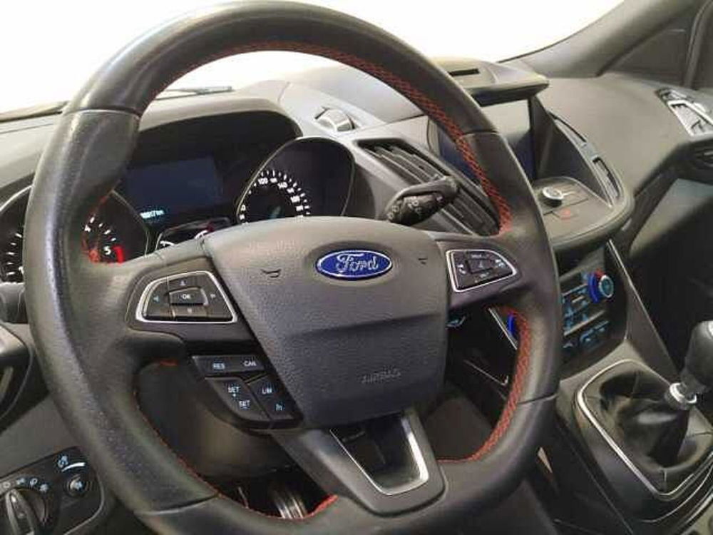 Ford Kuga usata a Cuneo (14)