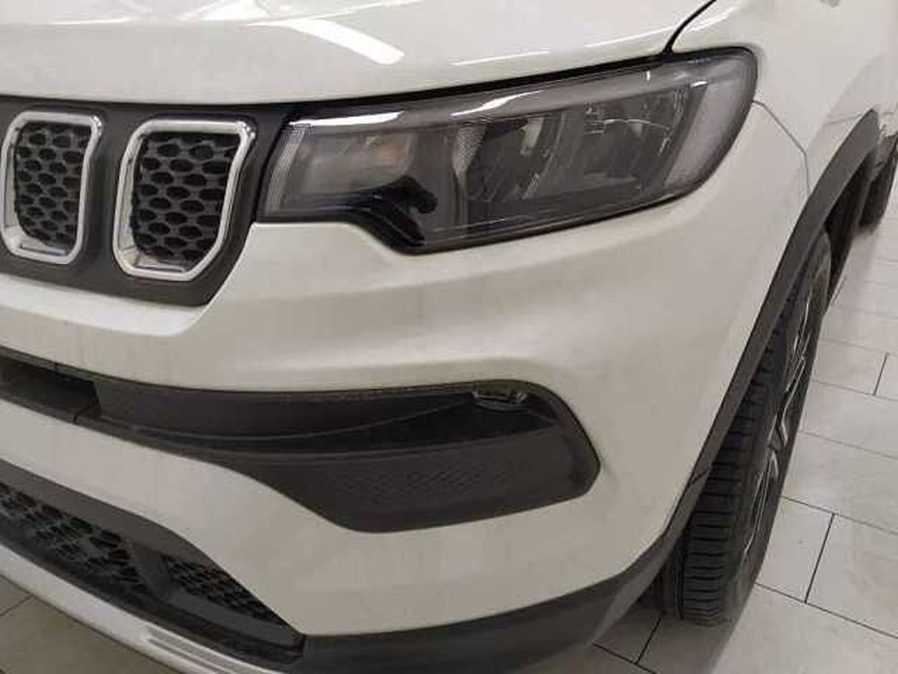 Jeep Compass nuova a Cuneo (11)