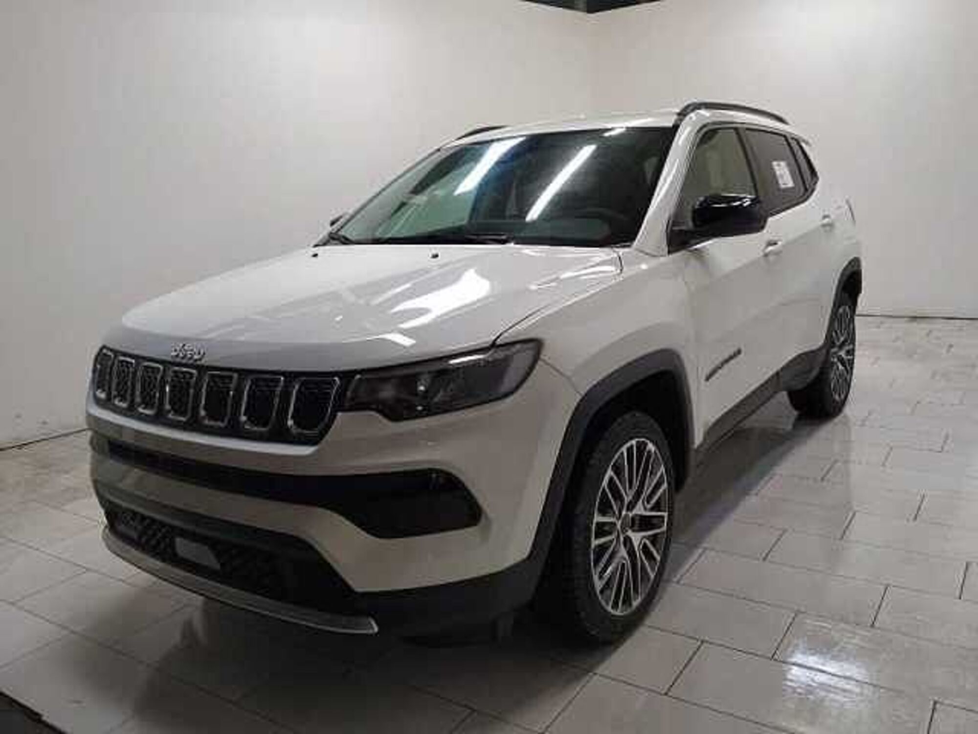 Jeep Compass 1.3 turbo t4 phev Altitude 4xe auto nuova a Cuneo