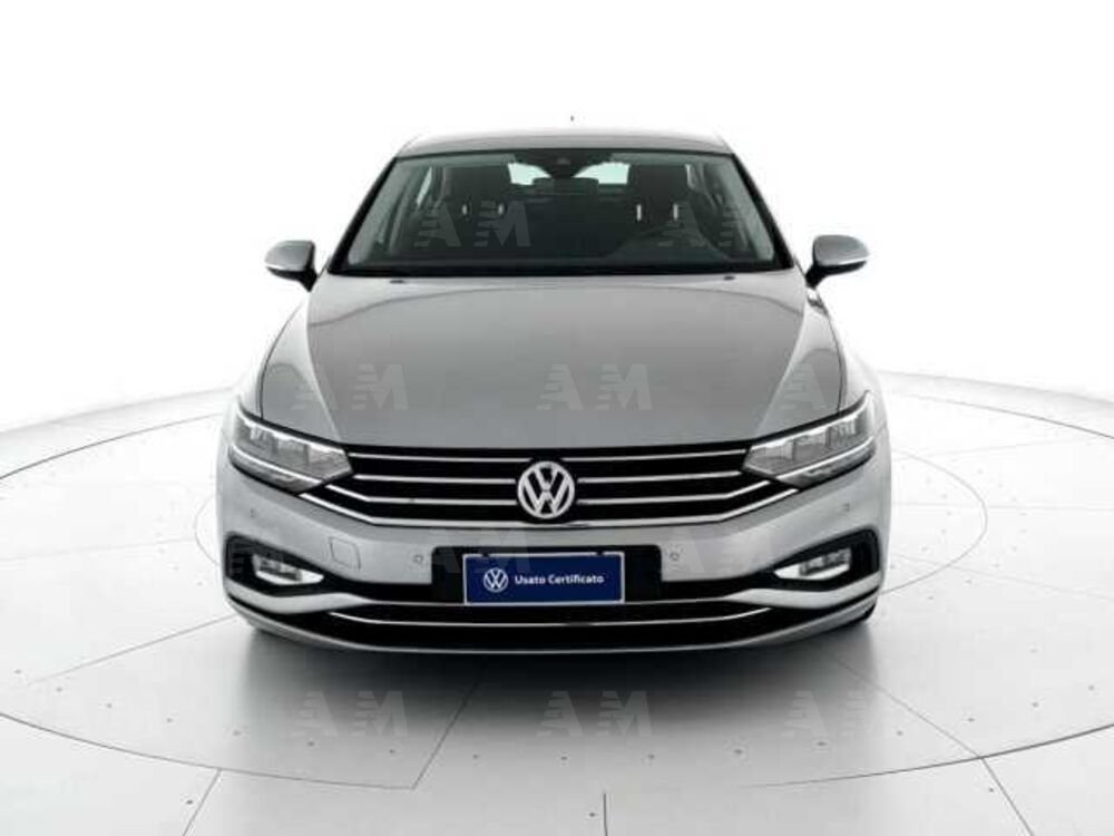 Volkswagen Passat 1.6 TDI SCR DSG Business BMT  del 2020 usata a Padova (2)