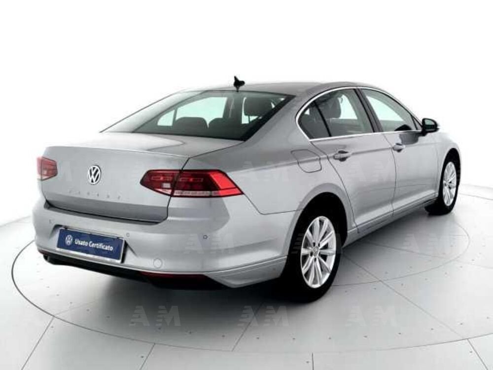 Volkswagen Passat 1.6 TDI SCR DSG Business BMT  del 2020 usata a Padova (4)